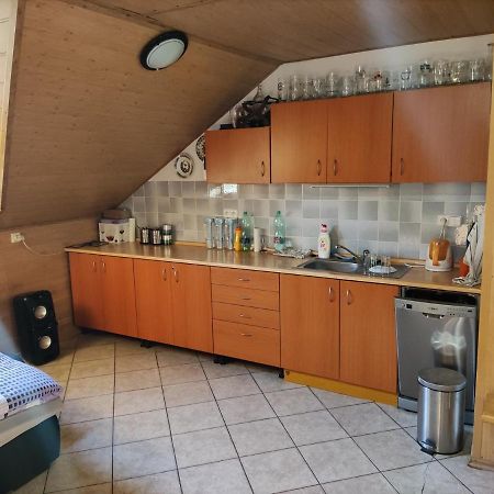 Vinny Sklep U Brodu Vacenovice Exterior photo